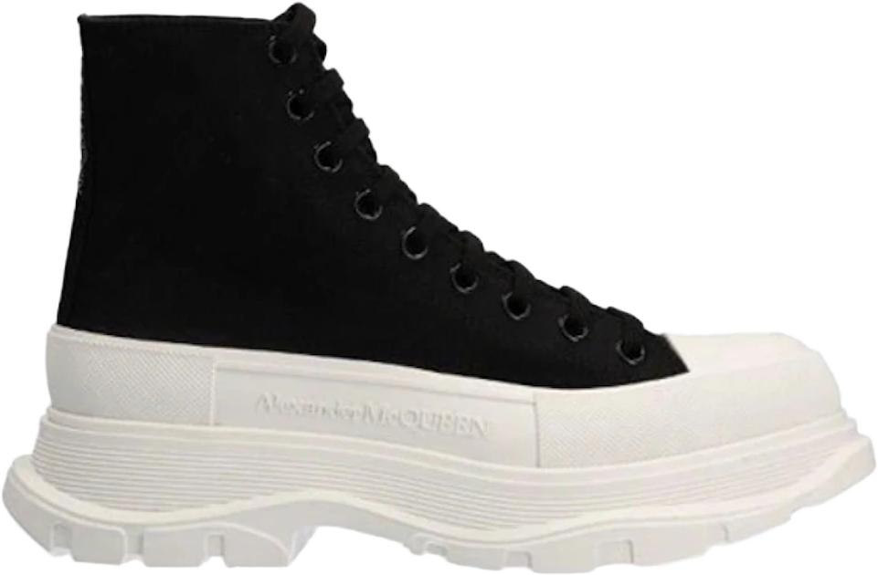 Alexander McQueen Tread Slick Lace Up Boot