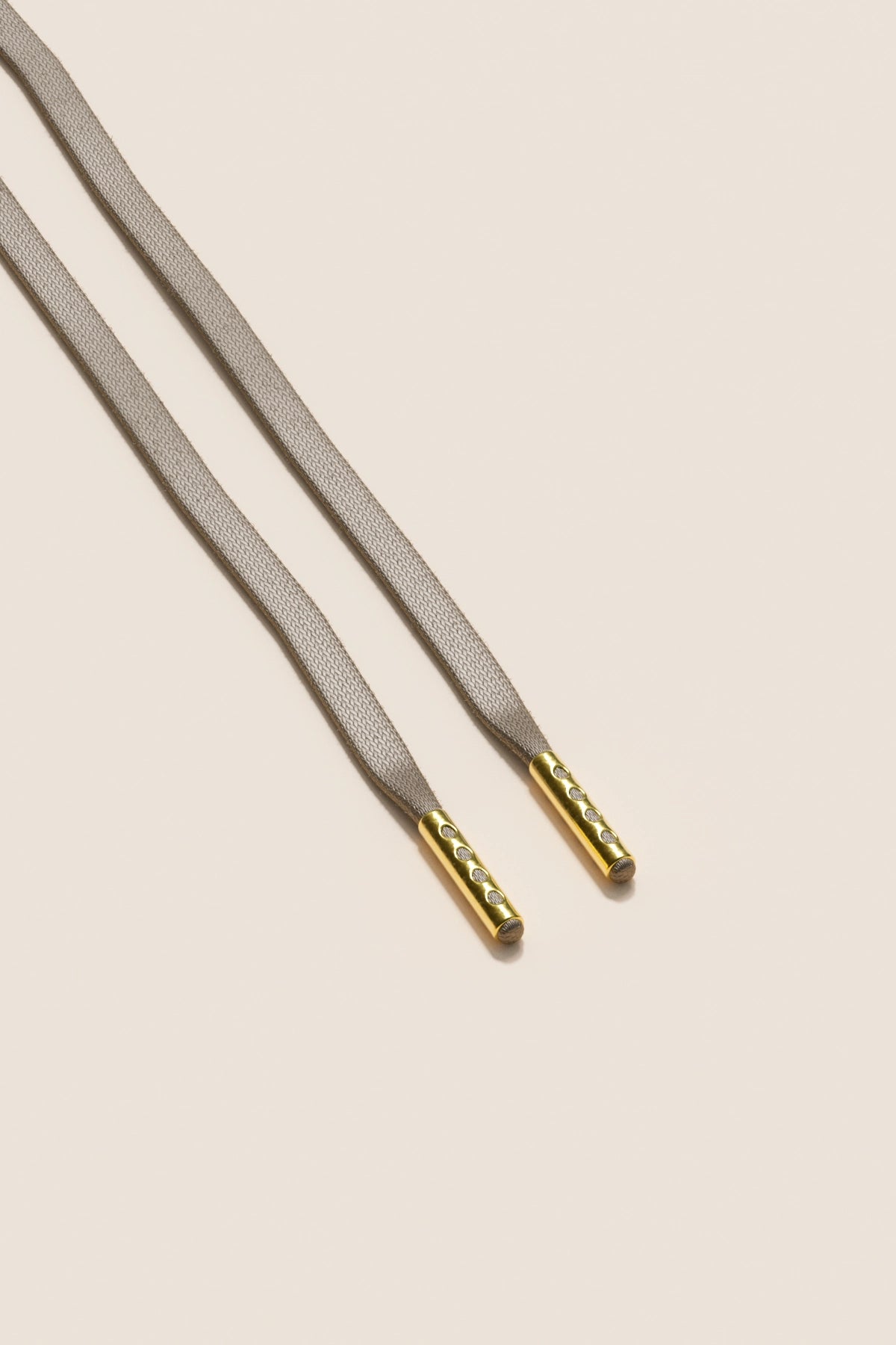 Senkels Graphite Grey 3mm Flat Waxed Shoelaces with Gold Aglets