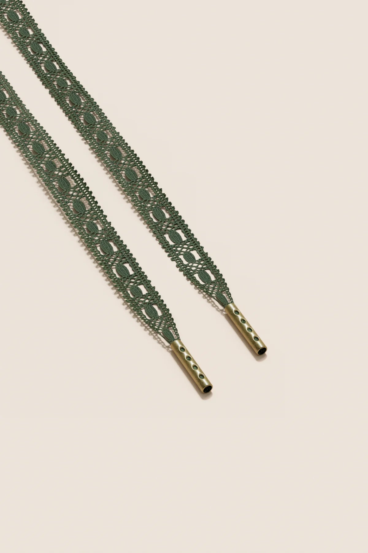 Senkels Hunter Green Crochet Shoelaces with Brass Aglets