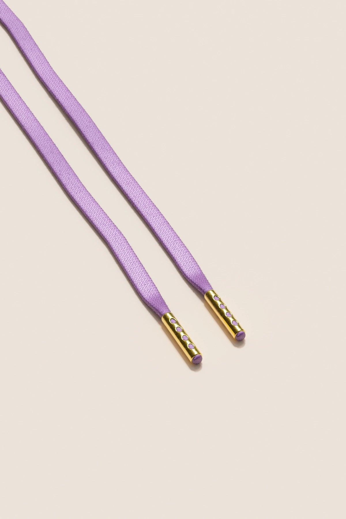 Senkels Lilac 3mm Flat Waxed Shoelaces with Gold Aglets