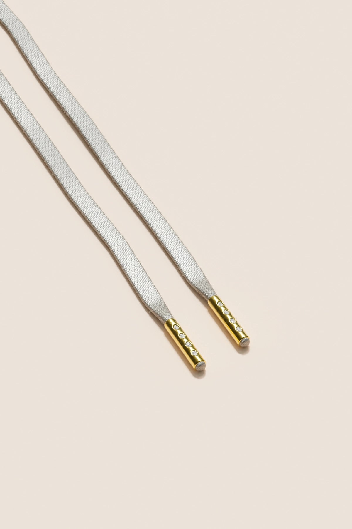 Senkels Nickel Grey 3mm Flat Waxed Shoelaces with Gold Aglets
