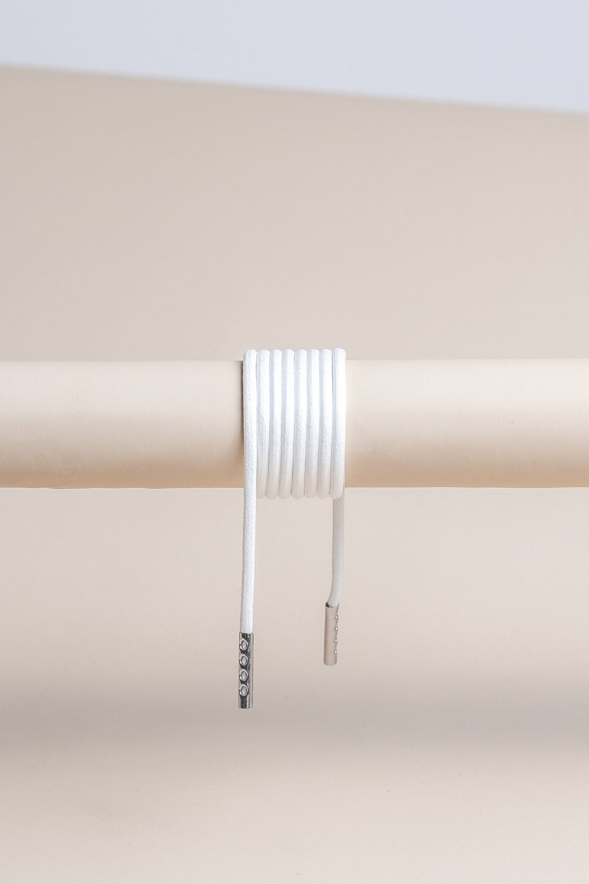 White - Round Waxed Shoelaces | Senkels