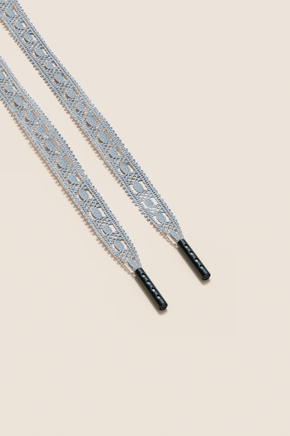 Senkels Pastel Blue Crochet Shoelaces with Black Matte Aglets