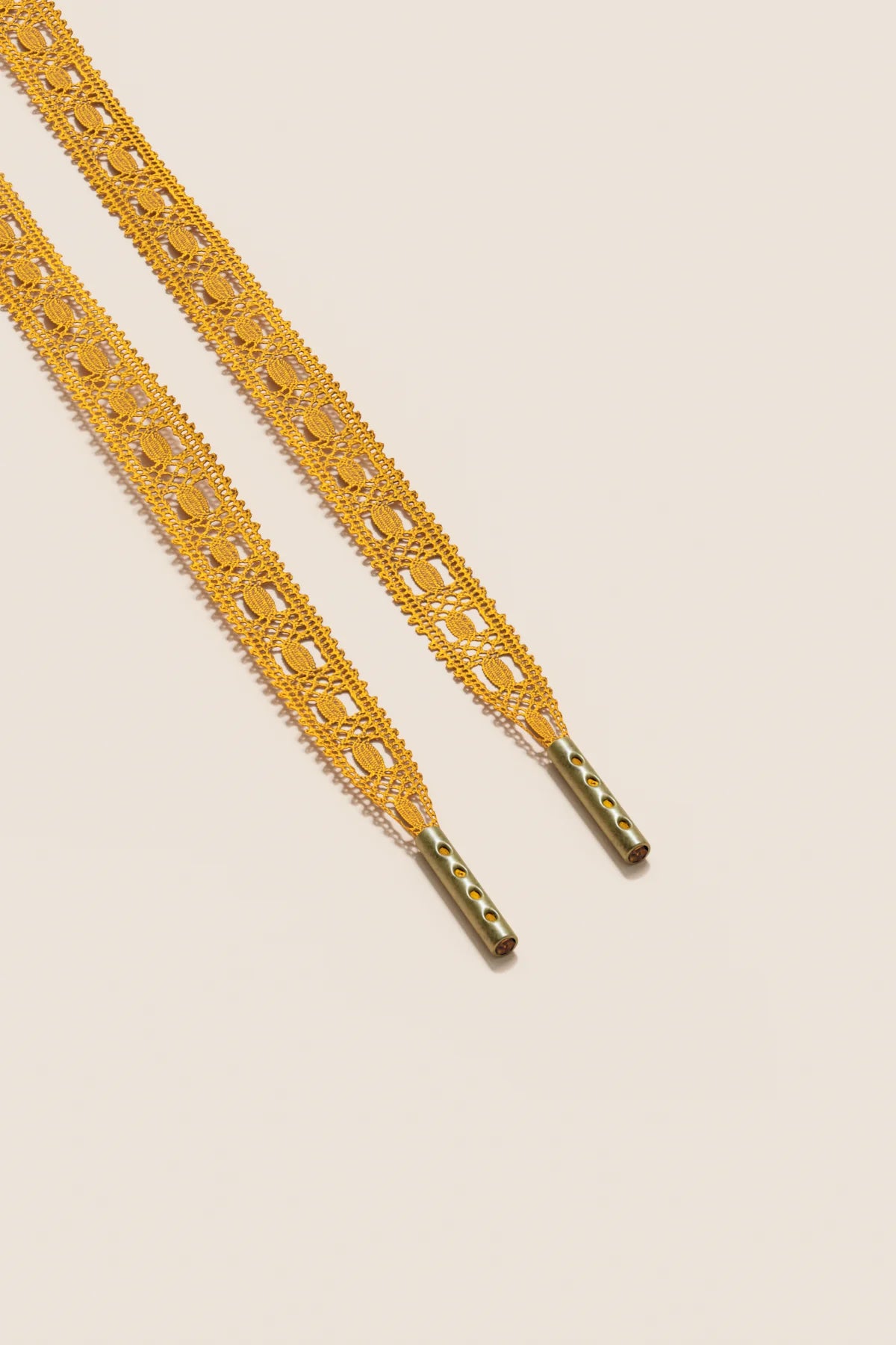 Senkels Yellow Crochet Shoelaces with Brass Aglets