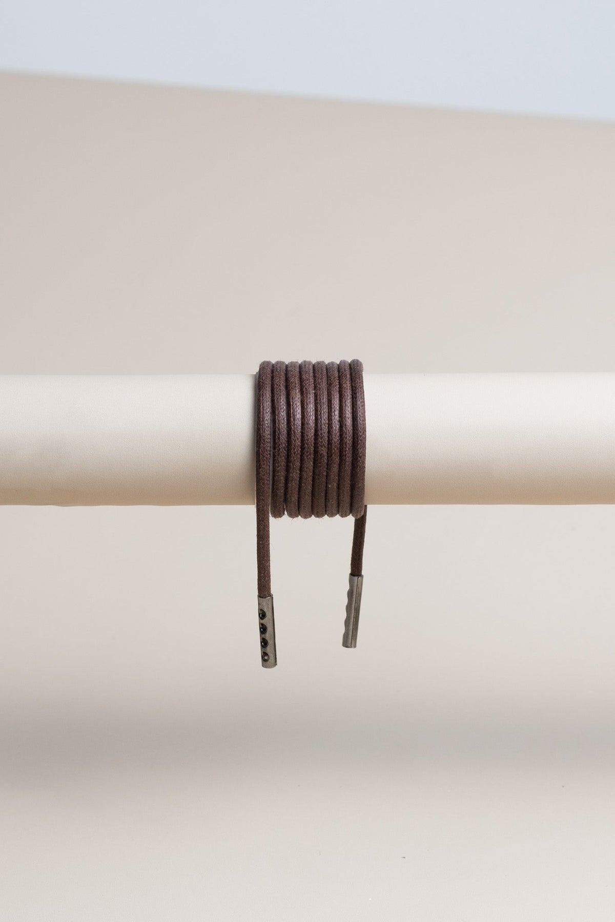 Chocolate Brown - Round Waxed Shoelaces | Senkels