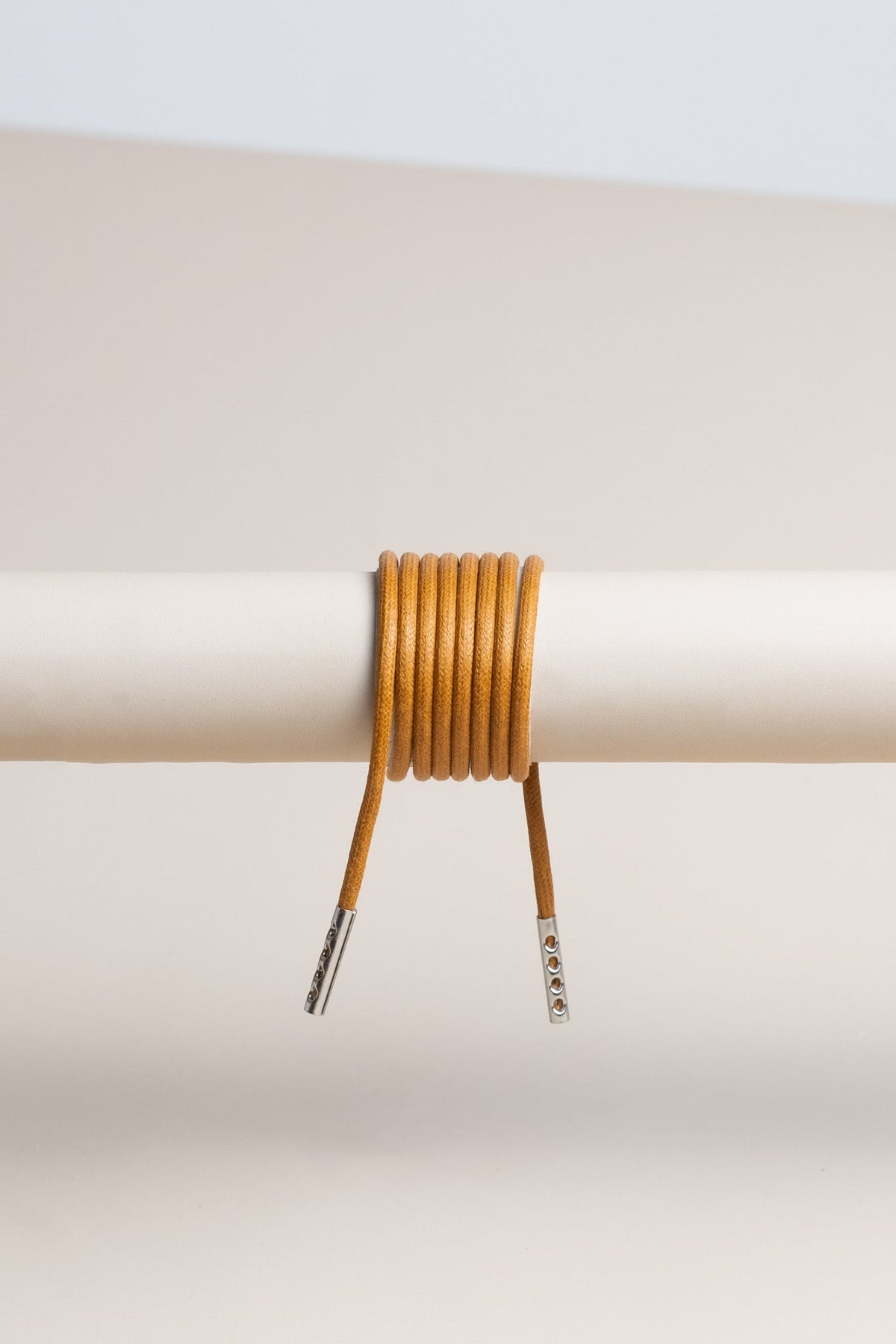 Saddle Brown - Round Waxed Shoelaces | Senkels