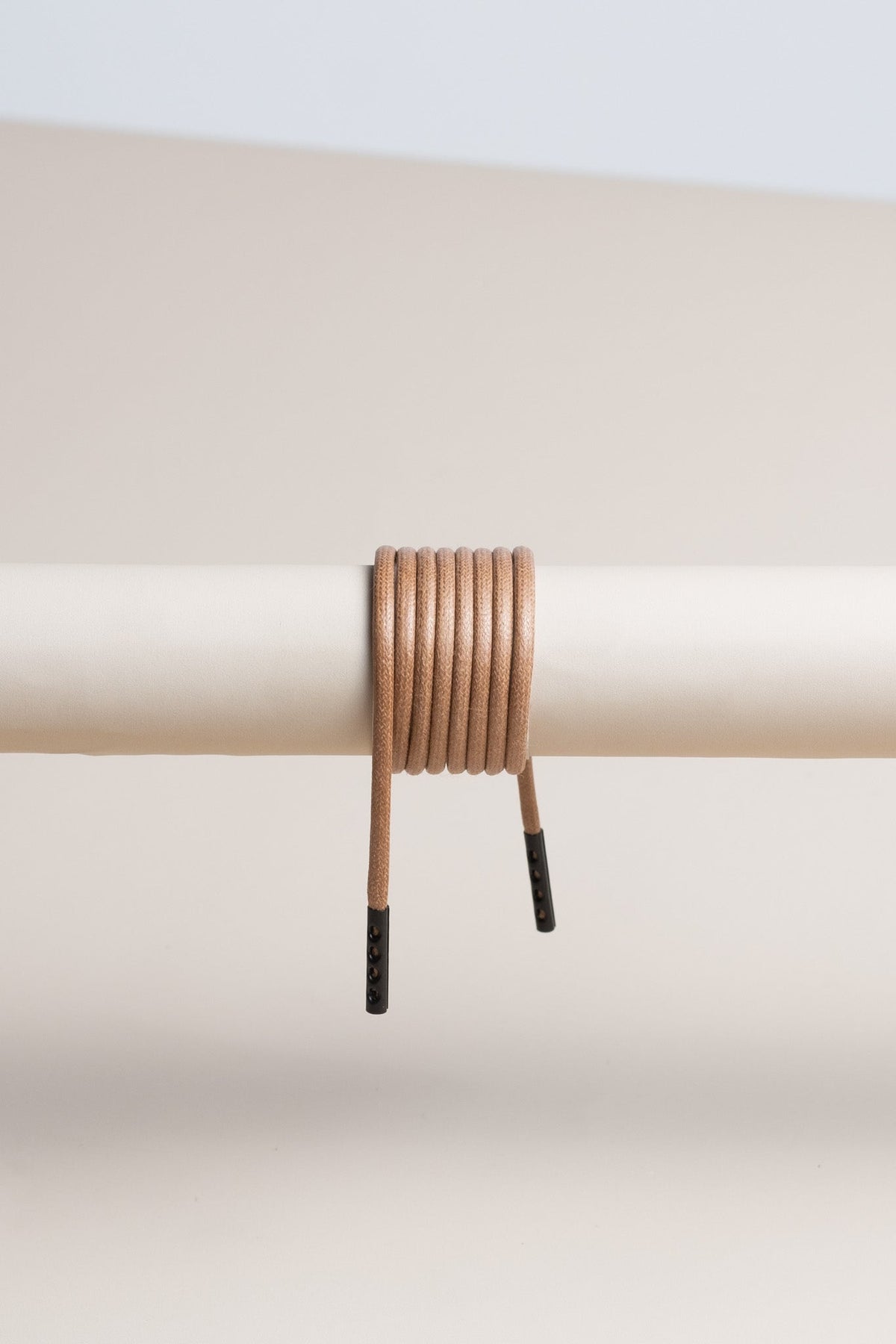Taupe - Round Waxed Shoelaces | Senkels